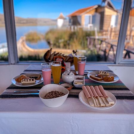 פונו Uros Kay Pacha Lodge מראה חיצוני תמונה