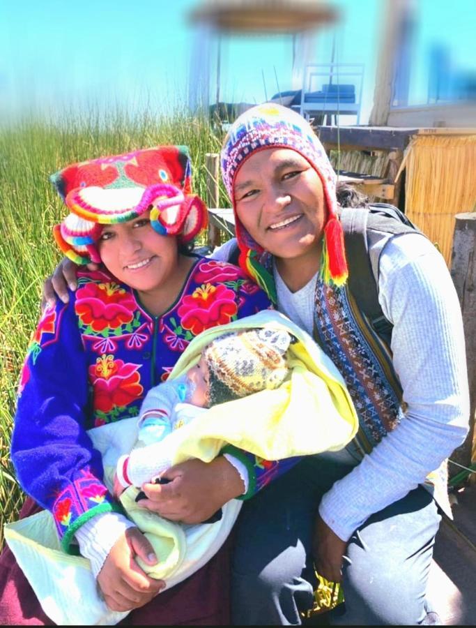 פונו Uros Kay Pacha Lodge מראה חיצוני תמונה