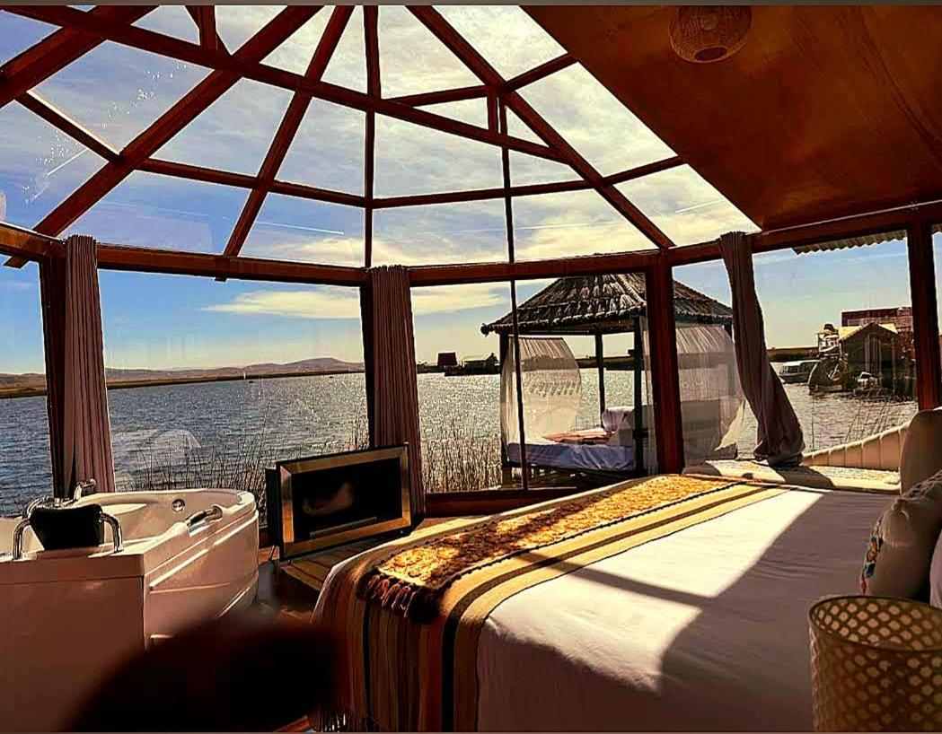 פונו Uros Kay Pacha Lodge מראה חיצוני תמונה